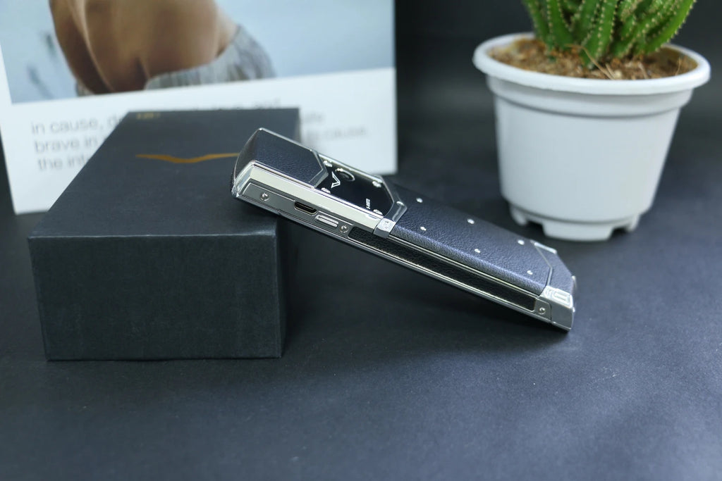 Classic Senior Mobile Phone Elegant Metal Signature Handmade Cellphone Dual SIM Bluetooth Dialer Ebook Luxury Elderly Phone