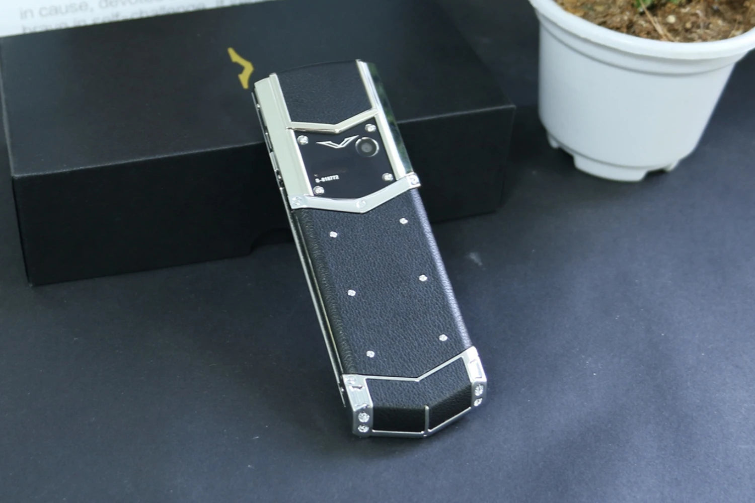 Classic Senior Mobile Phone Elegant Metal Signature Handmade Cellphone Dual SIM Bluetooth Dialer Ebook Luxury Elderly Phone